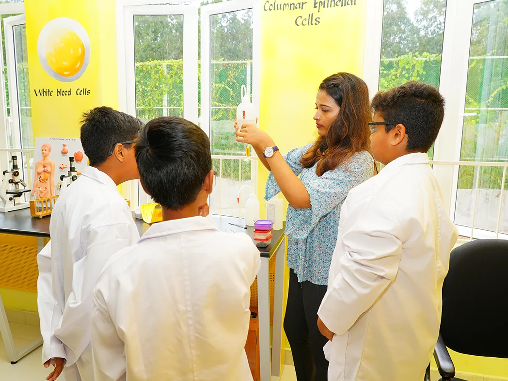 Students working in the NHIS science laboratory