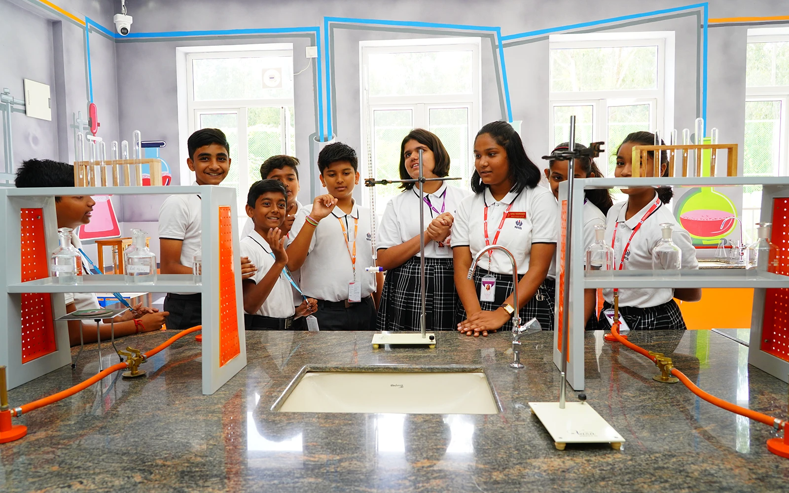 Science Laboratory at New Horizon International School