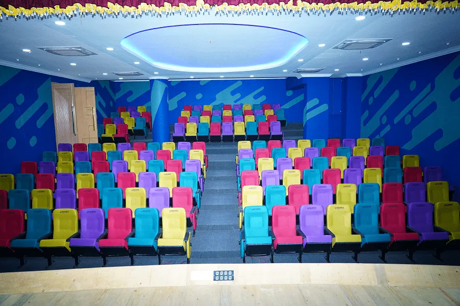 A V Room at New Horizon International School — photograph 5