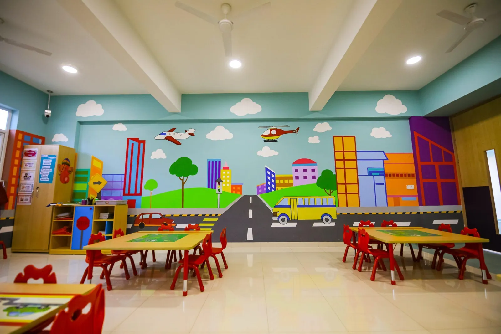 Class Rooms with Furniture at New Horizon International School — photograph 1