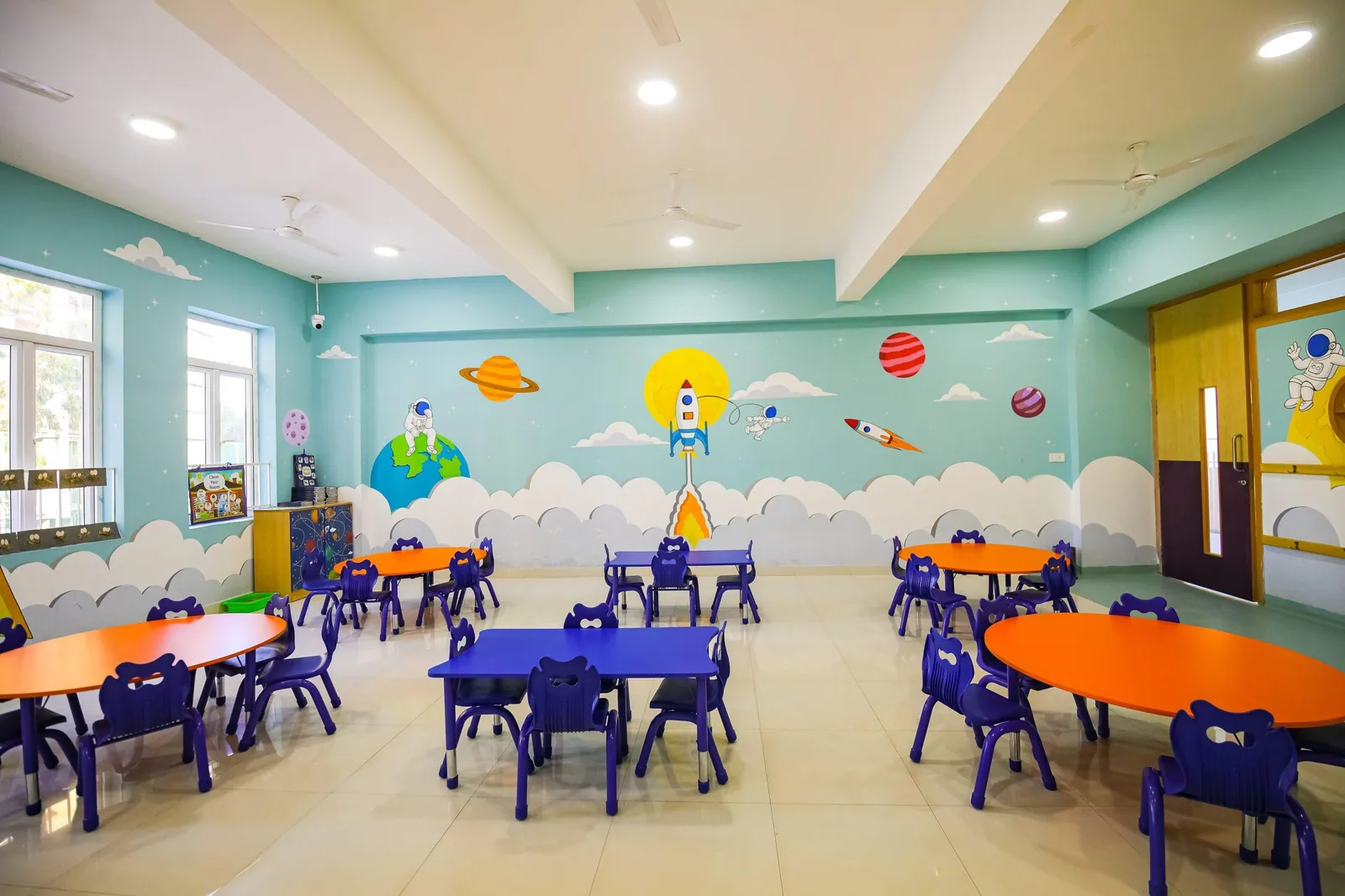 Class Rooms with Furniture at New Horizon International School — photograph 14
